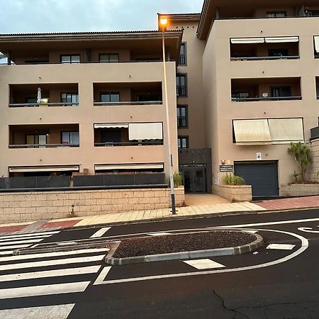 2 Bedroom With Parking, Wifi, Views & Heated Pool Playa Paraiso  Exterior photo