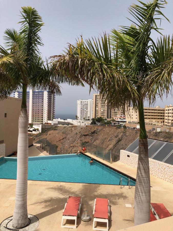 2 Bedroom With Parking, Wifi, Views & Heated Pool Playa Paraiso  Exterior photo
